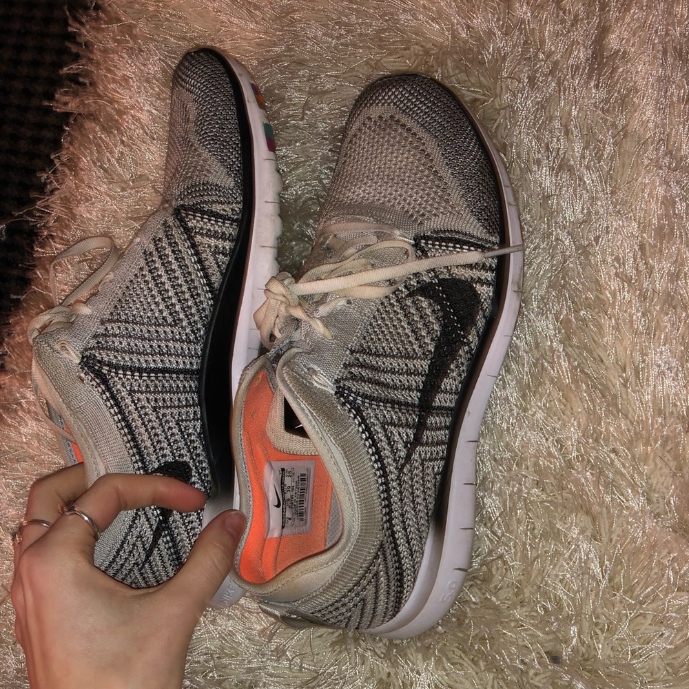 Nike shoes